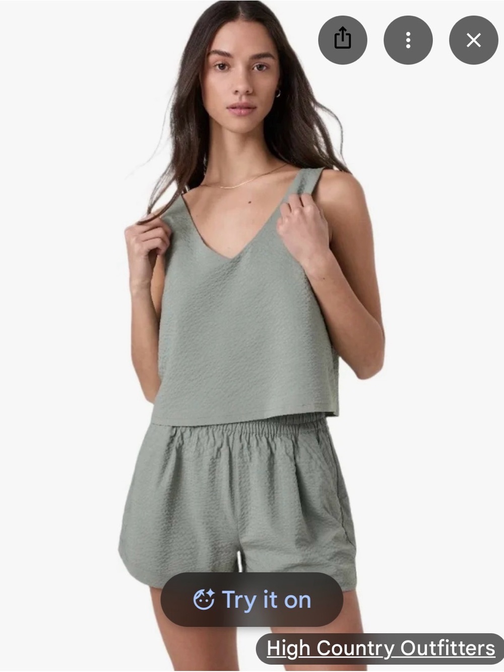 Vuori SL Villa Textered Crop Tank in Laurel